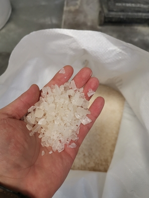 Solfato di alluminio stabile per il trattamento delle acque ed i tessuti di tintura
