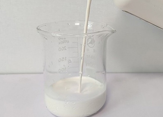 2024 Polymer Neutral AKD Agente di dimensionamento Industria cartacea Emulsione alchilcetina dimer