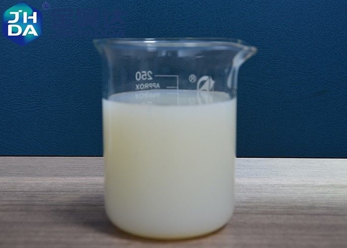 Emulsione di cera di paraffina completamente raffinata, grado professionale, intervallo PH 2-8, viscosità 200cps, intervallo di temperatura 0-40°C