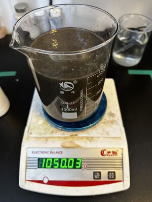 Prezzo buono Ausiliari di ritenzione e drenaggio con 3 mesi di durata a scaffale e 38% di contenuto solido per il riutilizzo dei fanghi nella produzione di carta in linea