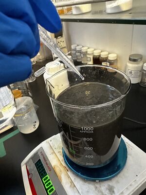 Prezzo buono Agenti di drenaggio di ritenzione di grado industriale biodegradabili ed ecologici compatibili con vari tipi di polpa e fanghi in linea